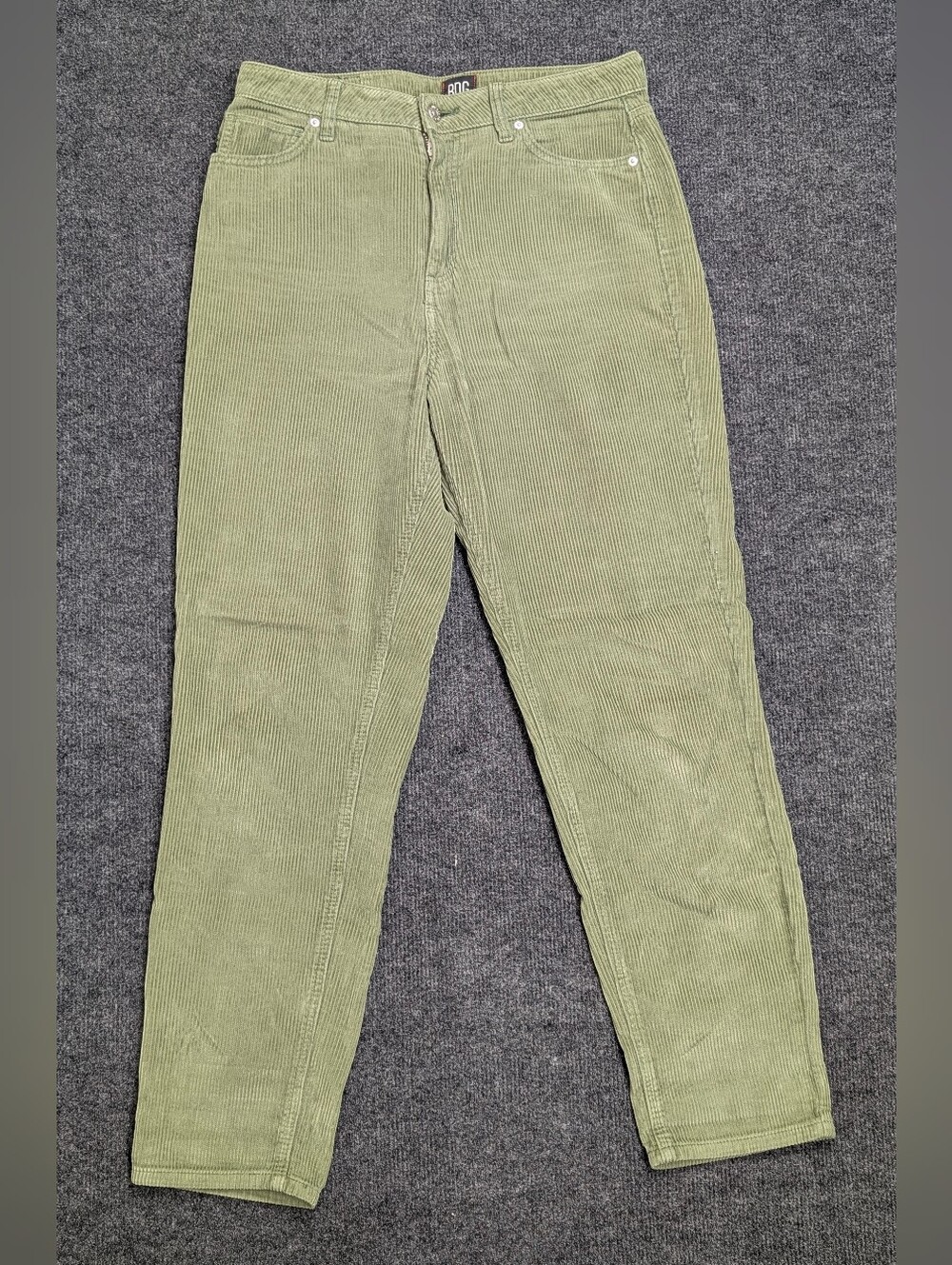 BDG Mom High-Rise Corduroys - Green - Size 30